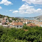 Murtilica * トロギール